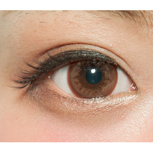 ユルリアワンデー メルティブラウン(1箱10枚入り)